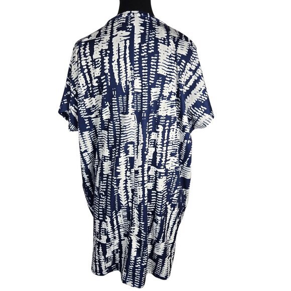 NWOT | Blue & White Abstract Print Short Sleeve T-Shirt Dress with Pockets | Sma - Picture 2 of 4